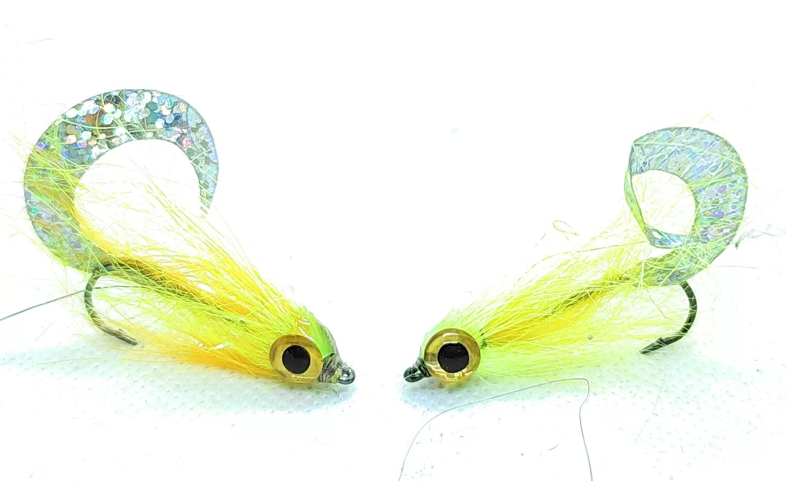 Chartreuse Wiggle Minnow  <u><b><p><p> 2 artificiali. </p></b></u> – featured