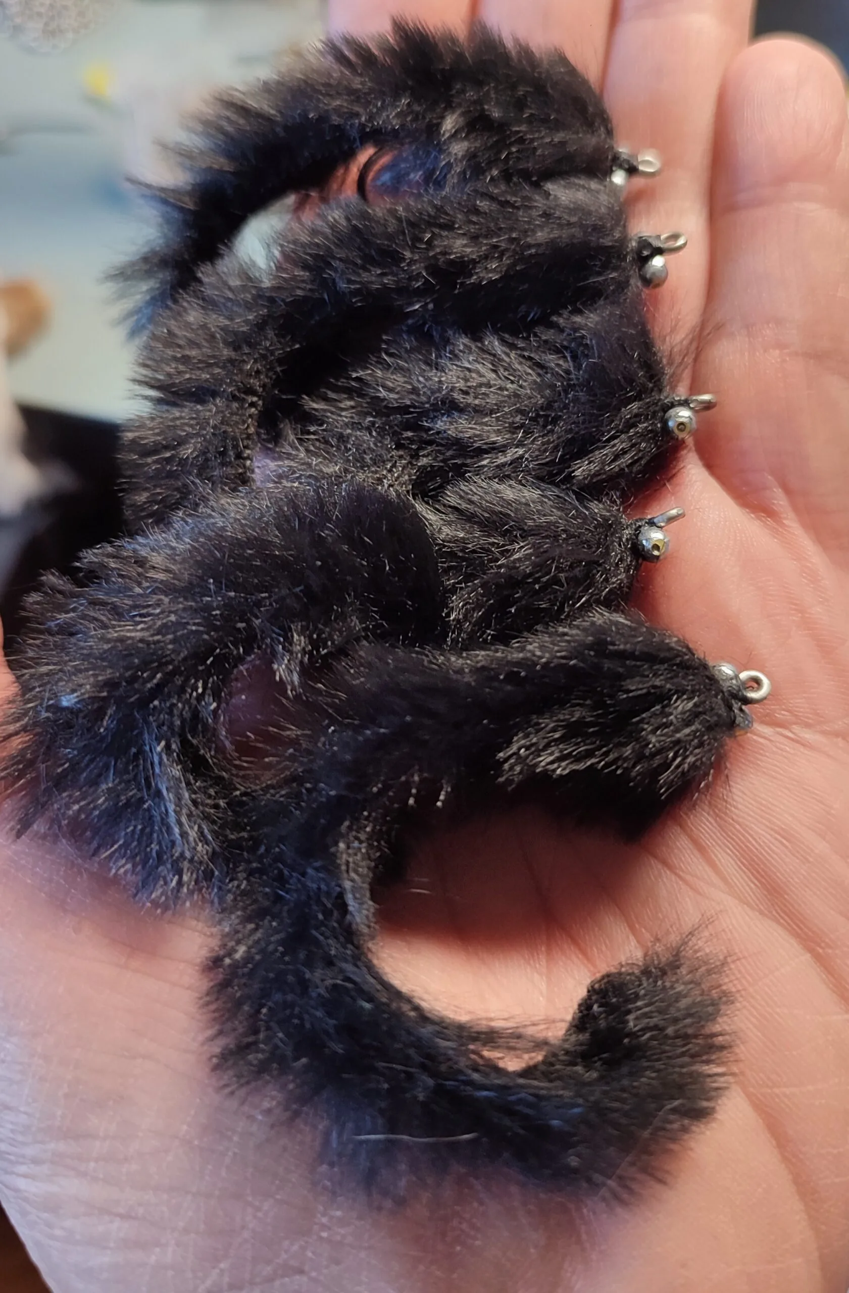 Fur Dragon Black Saltwater Fly <p> 2 artificiali.