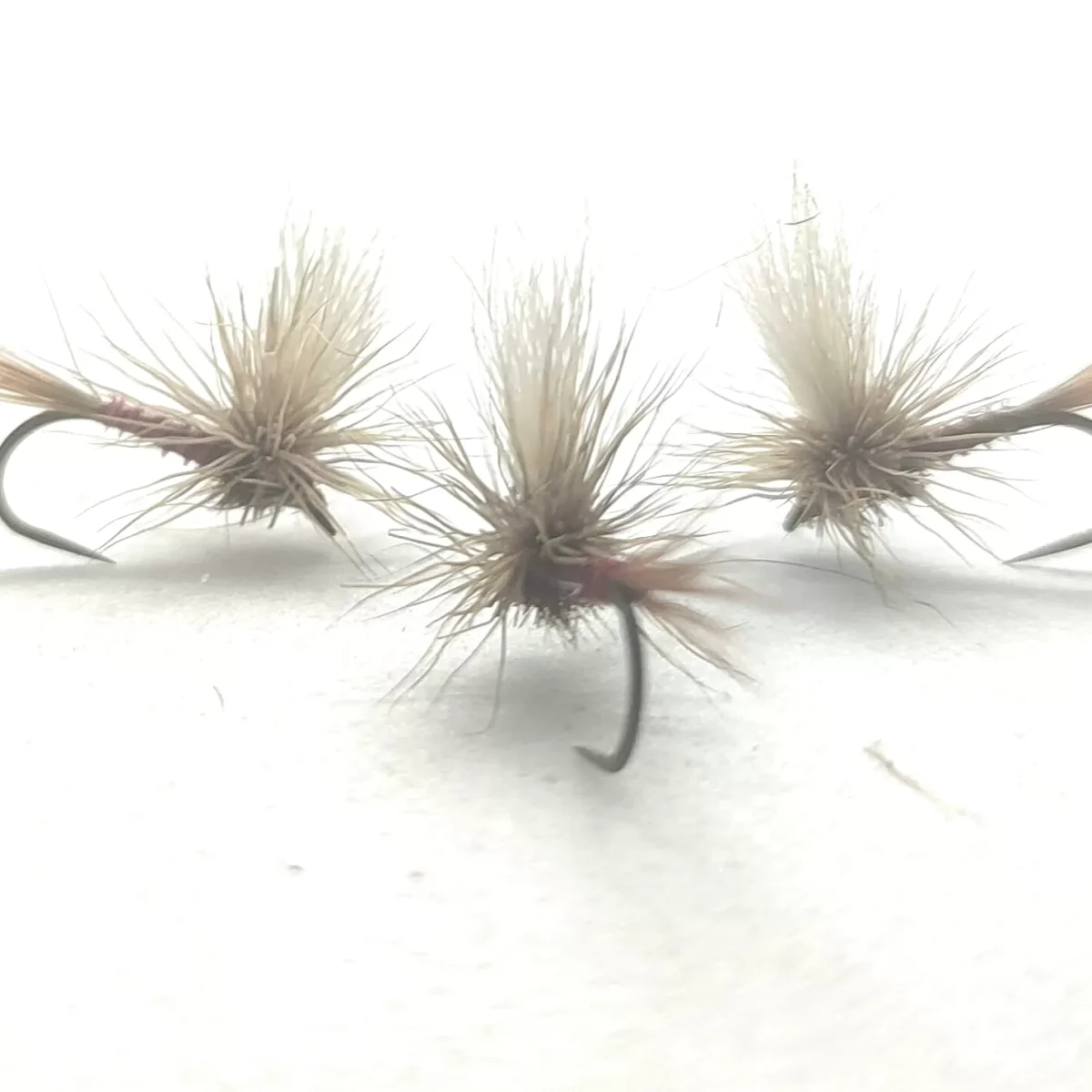 Deer Parachute Body Rusty Red Dry Fly <p> 3 artificiali. – featured